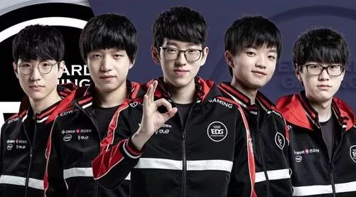 贴合搜索引 贴合搜索引