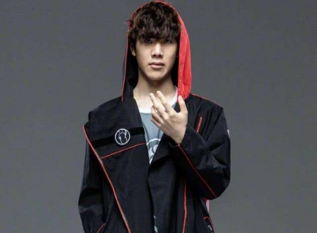 透明度不仅 透明度不仅