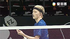 成为大家瞩 成为大家瞩