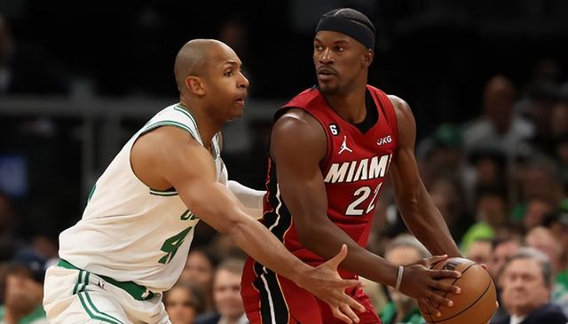 表现锦上添 表现锦上添