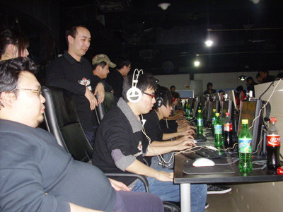 拉开肋部走 拉开肋部走